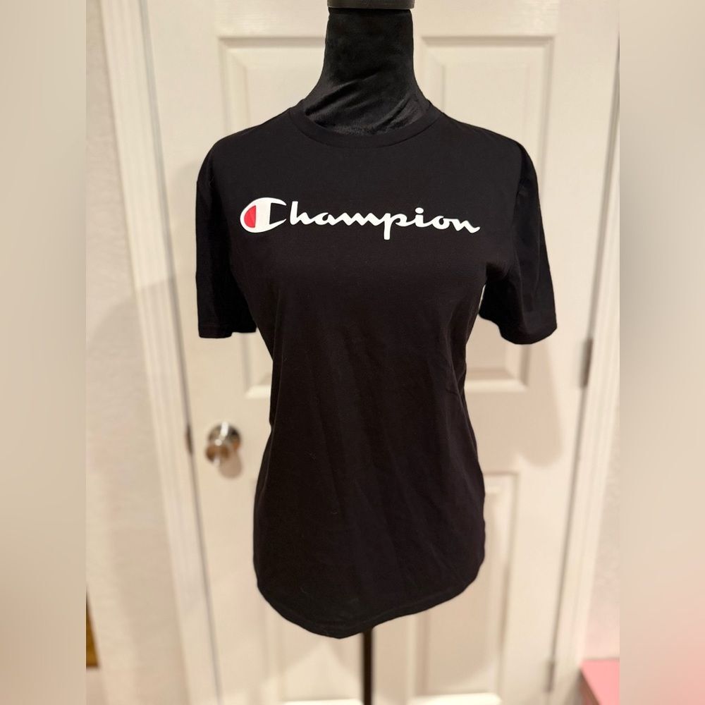Champion Women’s Black Logo T-Shirt Size XL (18/20) Short Sleeve Casual Top